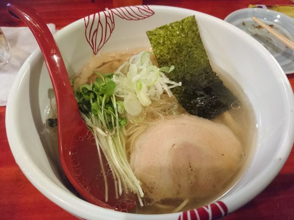 「塩らーめん 800円」@麺処 あす花の写真