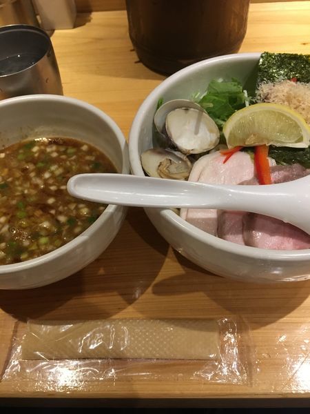 「鶏と蛤の濃厚つけめん」@Ginza Noodles むぎとオリーブの写真