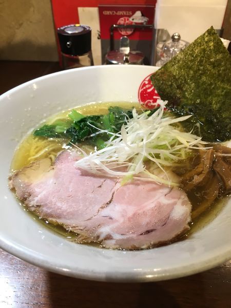 「魁花らーめん(塩)」@天然魳煮干だしらーめん創房 魁花の写真