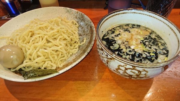 「黒つけ麺+味玉」@麺や 虎ノ道の写真
