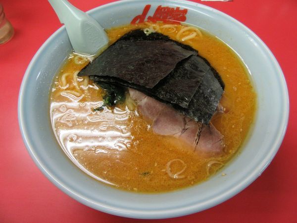 「特製味噌チャーシュー中盛（１０８０円）」@ラーメン山岡家 かすみがうら店の写真