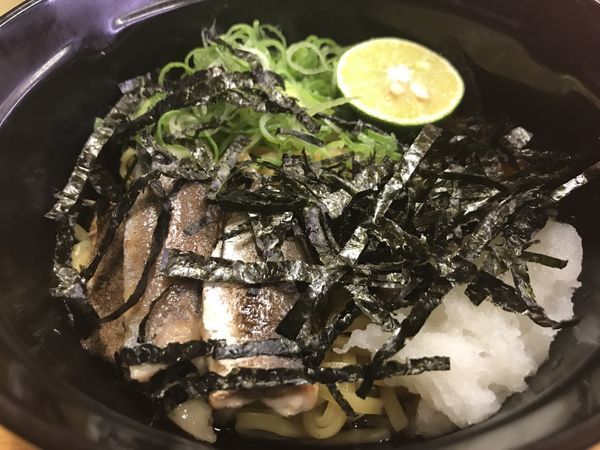 「炙りさんままぜそば 280円 (税別)」@スシロー 海浜幕張店の写真