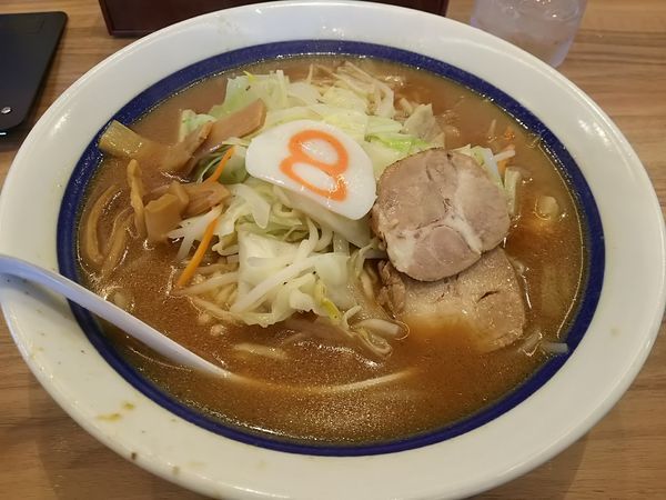 「野菜らーめん 味噌 (大盛り)」@8番らーめん 飯田インター店の写真