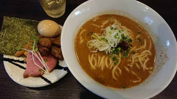 「豚骨魚介味玉ラーメン」@麺処 ほん田 nijiの写真