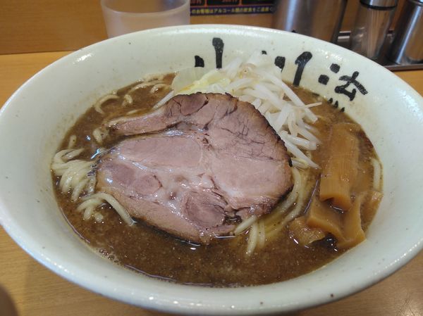 「らーめん中盛り」@創作らーめん 小川流 二本松店の写真