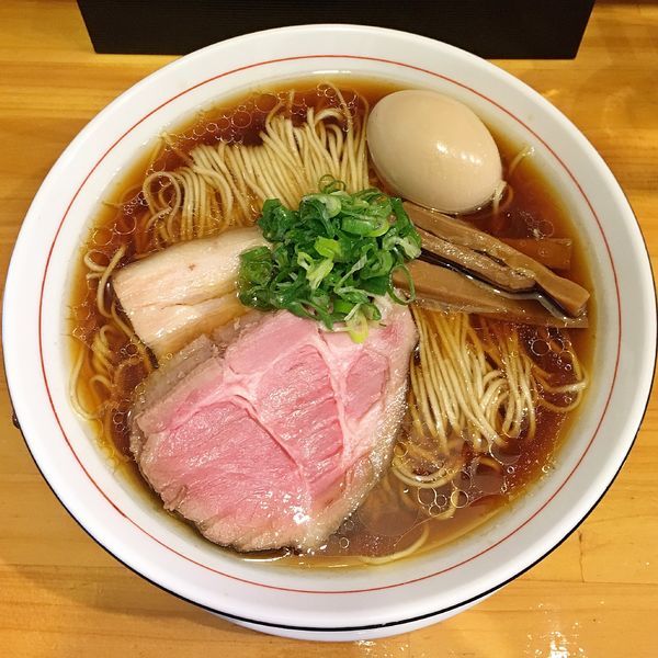 「味玉醤油ラーメン（大盛）￥９５０」@麺庵ちとせの写真