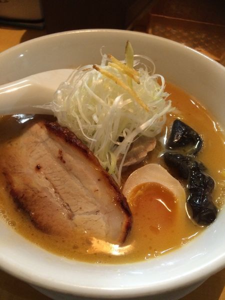 「濃厚味噌ラーメン」@麺屋 雪風 すすきの店の写真