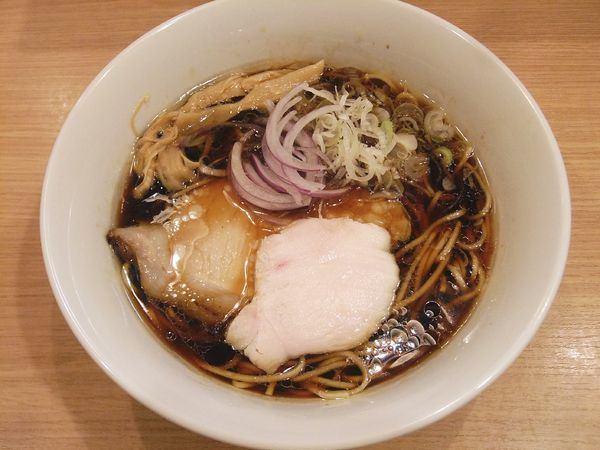 「醤油らぁめん（780円）」@本格中華蕎麦 ゆるぎの写真