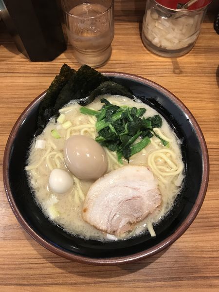 「味玉ラーメン 塩」@横浜家系ラーメン 横浜道 野田蕃昌店の写真