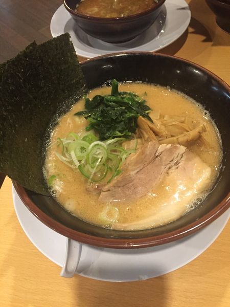 「味噌ラーメン」@横浜家系ラーメン 極家の写真