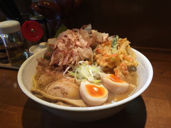 「阿闍梨一番だし醤油ラーメン（中盛）」@新宿 阿闍梨NZの写真