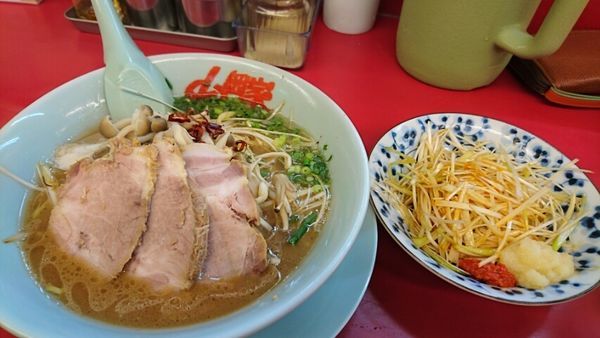 「絶品！きのこ醤油ラーメン(870円)+ネギ(160円)」@山岡家 狭山店の写真