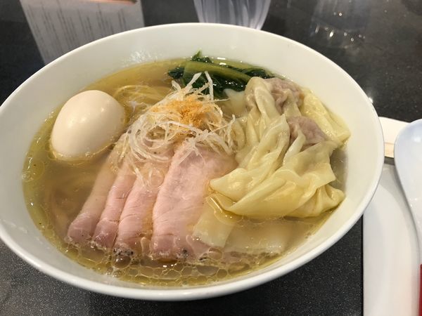 「チャーシューワンタン味玉塩soba」@Japanese Soba Noodles 蔦の写真