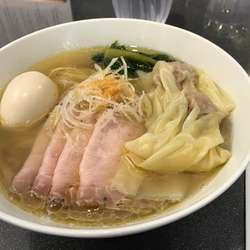 チャーシューワンタン味玉塩soba