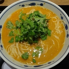 博多らーめん食堂 由丸 三田店の画像