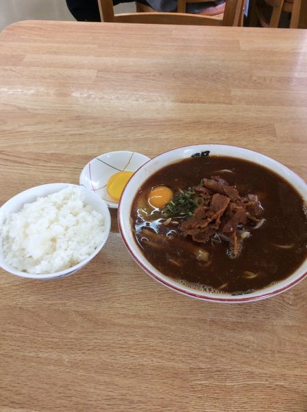 「支那そば玉入り+小ライス」@支那そば 巽屋の写真