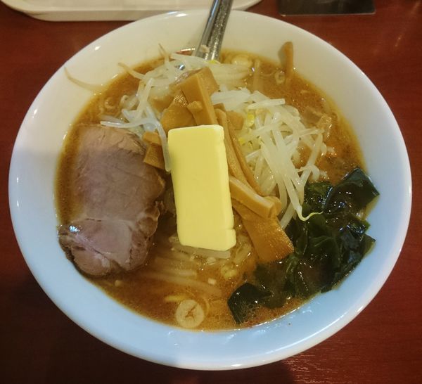 「味噌バターらーめん  900円」@えぞ菊 御徒町店の写真