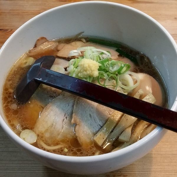 「豚中華そば」@白樺山荘 羊ヶ丘店の写真