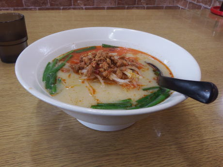 「豚骨台湾ラーメン」@台湾料理 興福順の写真