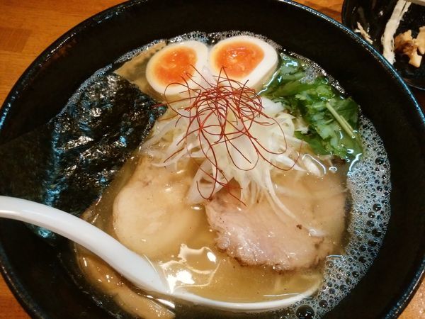 「鯛煮干しそば」@麺屋 鶏口の写真