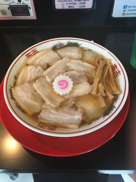 「肉煮干し中華そば」@肉煮干し中華そば さいころの写真