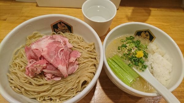 「冷やし真鯛つけ麺+特盛」@真鯛らーめん 麺魚の写真