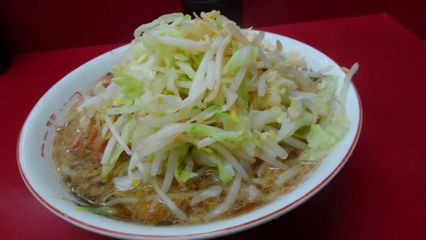「小ラーメン 730円(ヤサイニンニクカラメ)」@ラーメン二郎 京急川崎店の写真