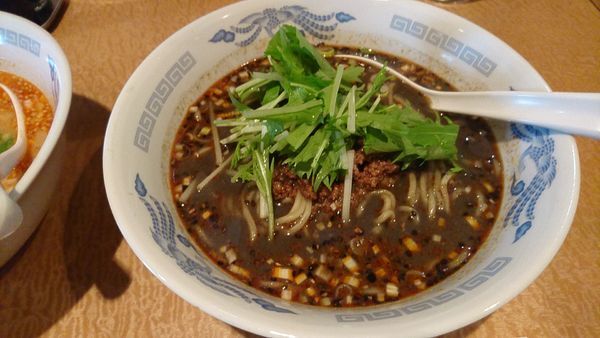 「黒胡麻担担麺セット　1,030円」@新中華食堂 天海の写真