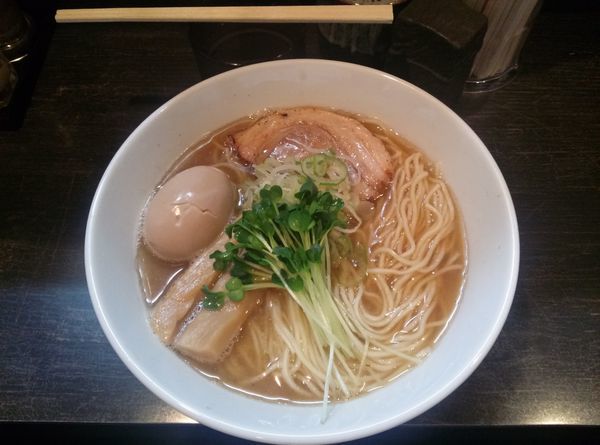 「味玉煮干そば大盛980円」@煮干しそば 虎愼 八幡山店の写真