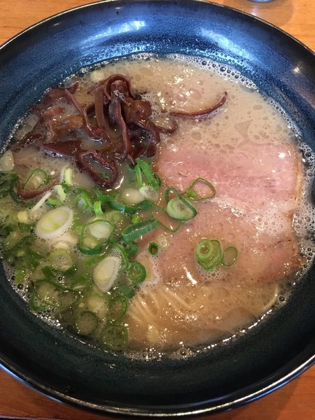 「ラーメン＋味玉（クーポン）＋替え玉」@麺匠 鈴木の写真