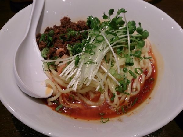 「日式担担麺・辛さ3・痺れ2+温玉＋小ライス」@六坊担担面の写真