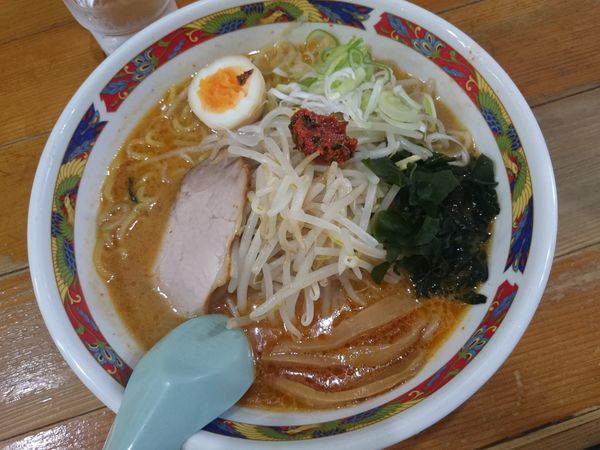「辛味噌ラーメン」@味の札幌 浅利の写真