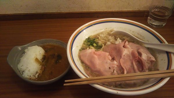 「煮干しラーメン+気まぐれカレー」@ラーメン暁（＾＾）の写真