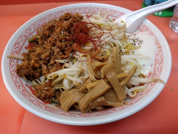 「旨辛ニンニクまぜそば(中盛・250g)750円」@獅子王の写真