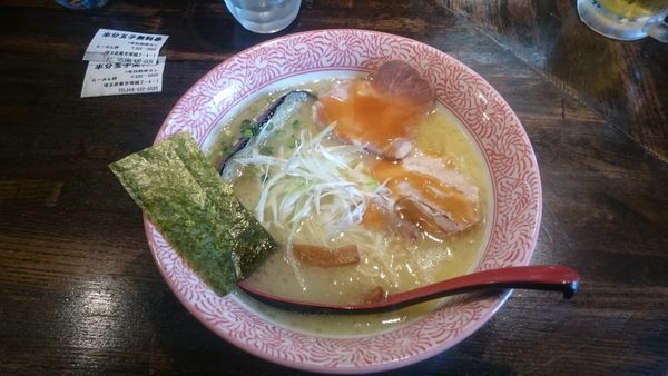 「濃厚鶏白湯」@らーめん詩の写真