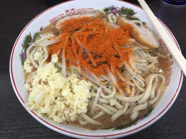 「小ラーメン+野菜少なめ+ニンニク　700円」@ラーメン二郎 川越店の写真