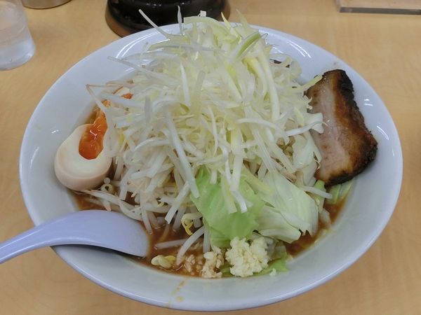 「特ぎ郎(油少なめ·ニンニク少なめ)」@ら〜めんぎょうてん屋GOLD 東名厚木店の写真