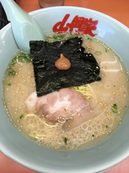 「朝ラーメン」@ラーメン山岡家 厚木店の写真