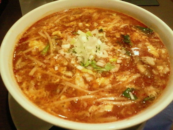 「酸辣湯麺(辛口)1000円」@中国料理レストラン 泰山の写真