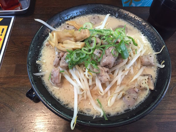 「ニンニクラーメン（替え玉１回）」@豚骨ラーメン いちもんじ 北本店の写真
