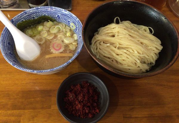 「つけ麺(並) ¥780 & 紅葉特製辛味皿 ¥50」@つけ麺 紅葉の写真