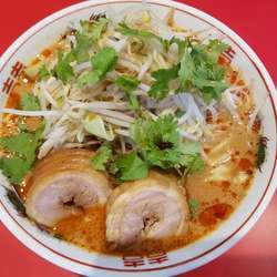 スパ辛ラーメン