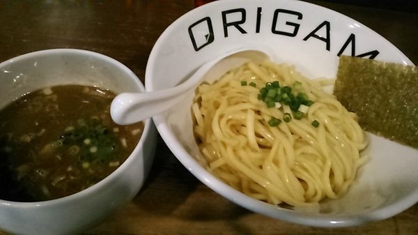 「ORIGAMIつけ麺770円中盛サービス」@麺屋 ORIGAMIの写真