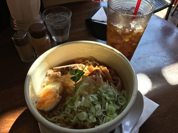 「山形水らーめん ランチセット 980円」@Pour cafeの写真