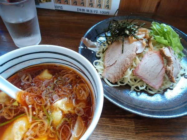 「手打ちワンタンつけ麺」@手打ち中華そば 凌駕の写真