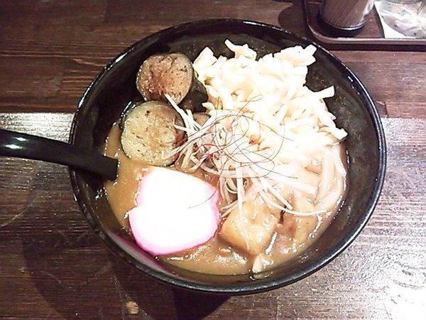 「元祖カレーうどん（並）＋揚げなす・チーズ」@元祖カレーうどん 最上の写真