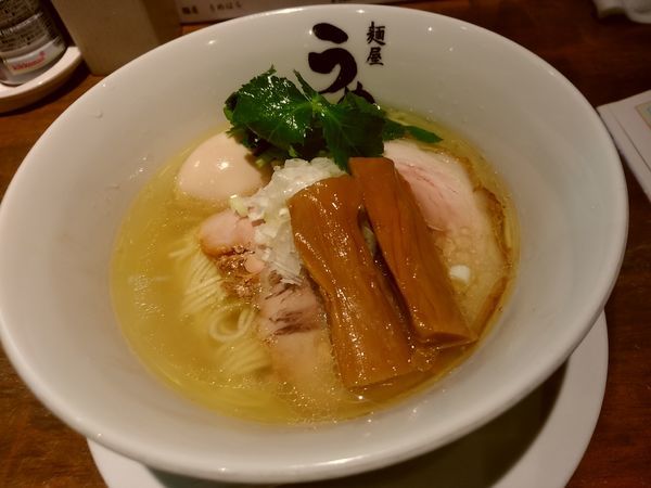 「味玉塩ラーメン(並盛・140g)800円」@麺屋 うめはら 伊勢崎店の写真