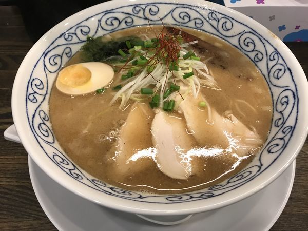 「あら焼鶏白湯（大盛）」@あら焼鶏白湯 カシムラの写真