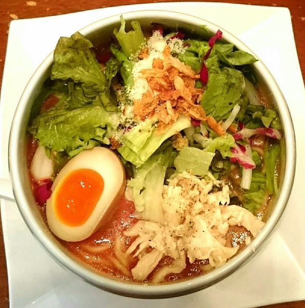 「トマト麺」@鶏白湯麺 蔭山 高田馬場店の写真