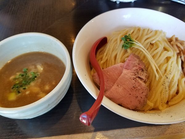 「つけ麺(800円) 　～チャーシューが旨い～」@麺処 夏海の写真